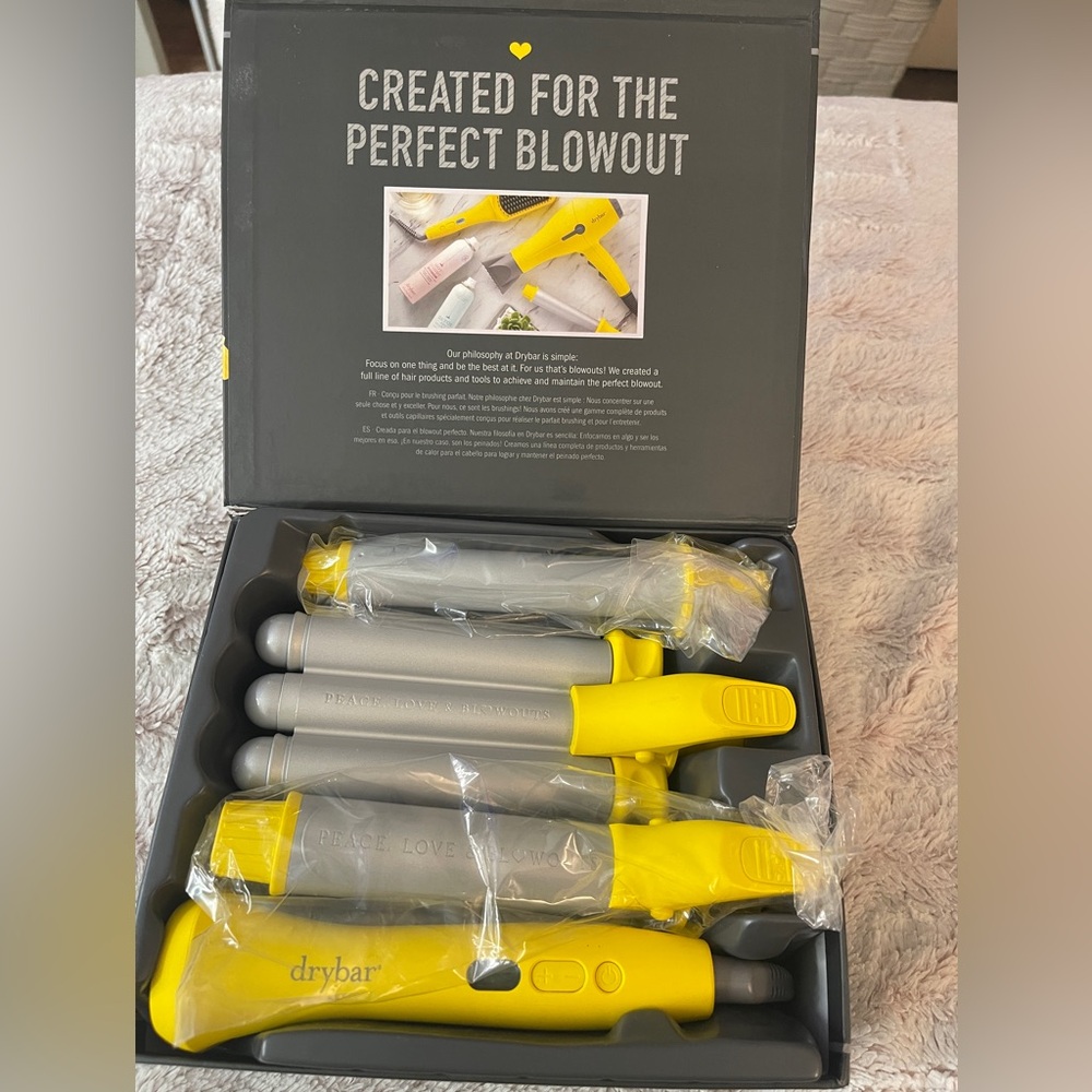 New never used Drybar The Mixologist Interchangeable Styling Iron